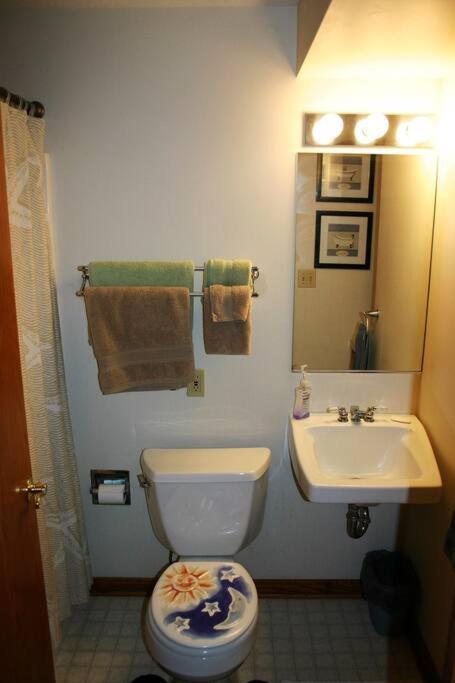 Private Guest Suite On The Portage Lakes Akron Eksteriør bilde